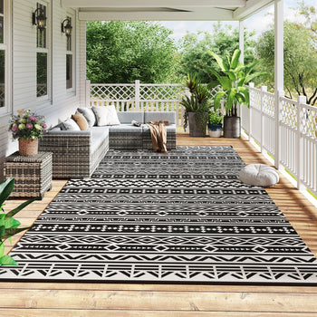 Reversible Outdoor Rug, Waterproof Plastic Straw with Carry Bag, 9' x 18', Black & White Geometric Wall