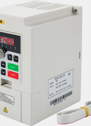 Variable Frequency Drive, AC 220V Input 3KW Variable Frequency CNC Drive Inverter Converter, VFD 4HP 1 or 3 Phase Input, 3 Phase Output, CNC Motor Inverter Converter for Motor Speed Control