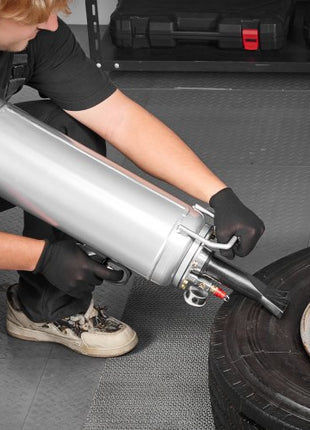Portable Tire Bead Seater, 2.6 Gal/10 L Air Bead Blaster, Handheld Tire Inflator Tool, 87-116 PSI Operating Pressure, Trigger Seating Inflator for Car, Compact SUV, Light Truck, E-Bike, RV, ATV